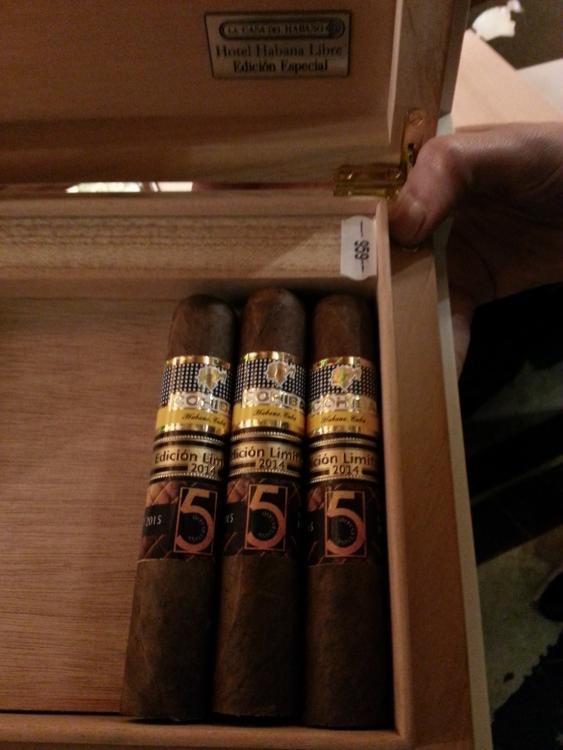 50th anniv. Cohihba Siglo VI LE.jpg