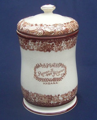 genuine-ramon-allones-cigar-porcelain_1_c6e0af3632c87107fc5cc96244c3e89d (1).jpg