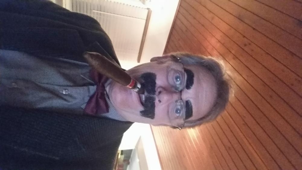 groucho.thumb.jpg.59db7f6eb3ef1d87f242928910e2adcd.jpg