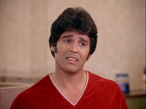 Erik-Estrada-as-Ponch-chips-23085370-500-375.jpg