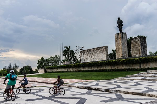 oct2016_f10_cuba.jpg__600x0_q85_upscale.jpg.d5cd076dcc61e39cc10a600066576d33.jpg