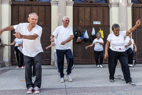 oct2016_f16_cuba.jpg__600x0_q85_upscale.jpg.1135641c5042656345688d3b9d033f2c.jpg