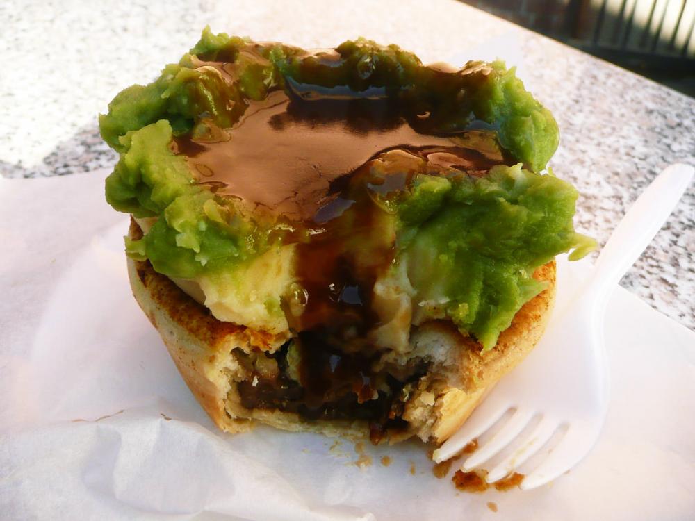 pie.thumb.jpg.ffa234cc36624d4f8ea3859d027d2ef7.jpg