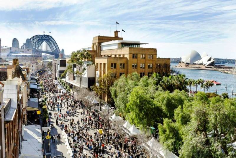 the-rocks-village-bizarre-the-rocks-sydney-rocks-d21.jpg.0e1e01838b363a11778df84300088e14.jpg