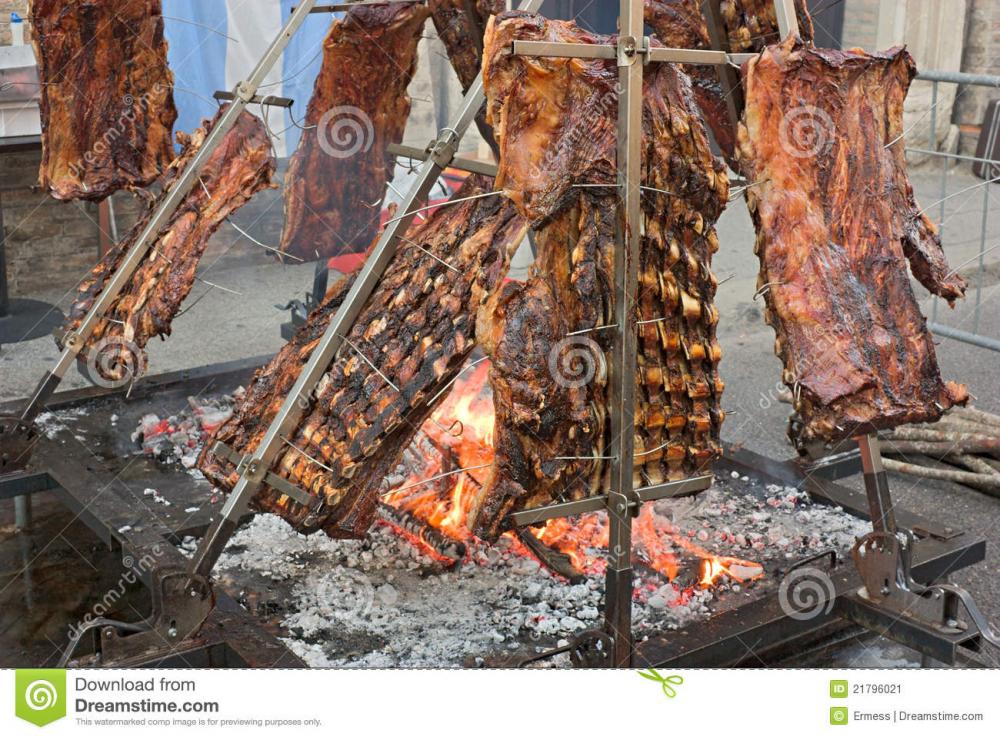 argentinian-asado-21796021.jpg