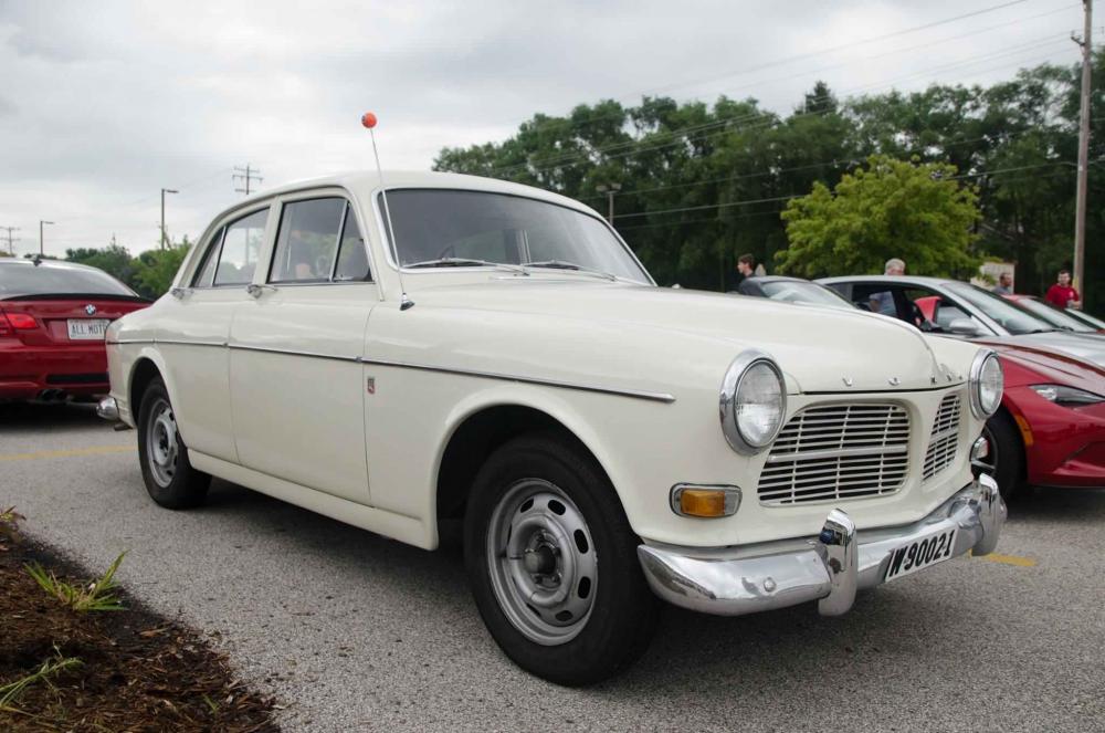 Volvo 122.jpg