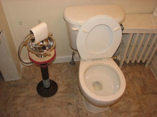 109-toilet-accessory-floor-stand-b.jpg.55ca844ef35c1ba340aa02242f09c743.jpg
