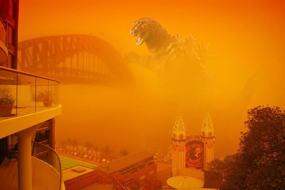 136627994_sydneyduststorm.thumb.jpg.a0170b674e188f085db3f360a5e18b39.jpg