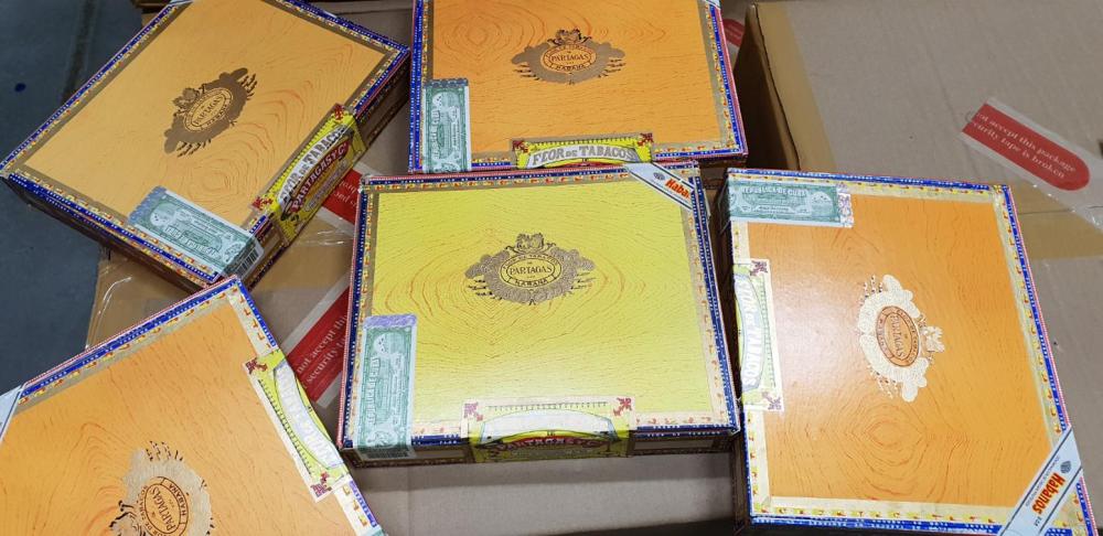 Partagas Boxes.jpg