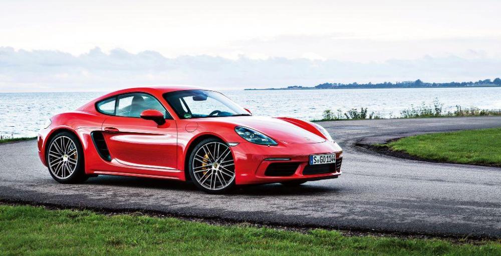 562_WH_160729_SUP_Porsche-718-Cayman-S_feature-_1_-_Read-Only__0-large.jpg