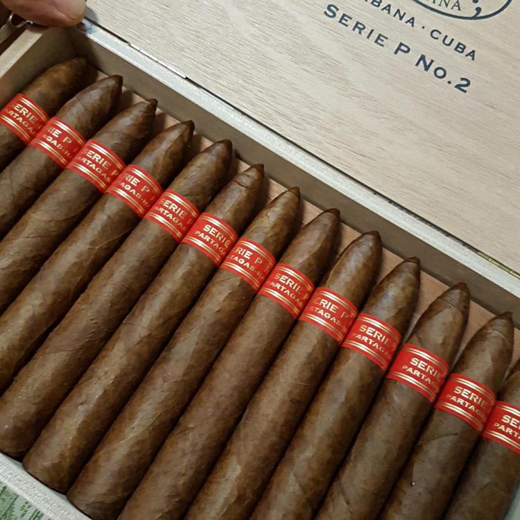 Partagas Serie P2 HQ JUN 17.jpg