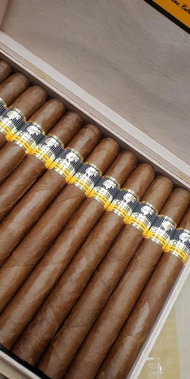 cohiba Esplendido FEB 18.jpg