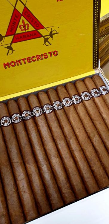 Montecristo Number 1 PSP MAY 19 (2).jpg