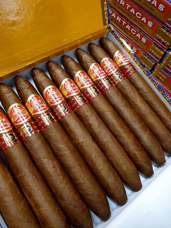 Partagas Salomones JUL 19.jpg