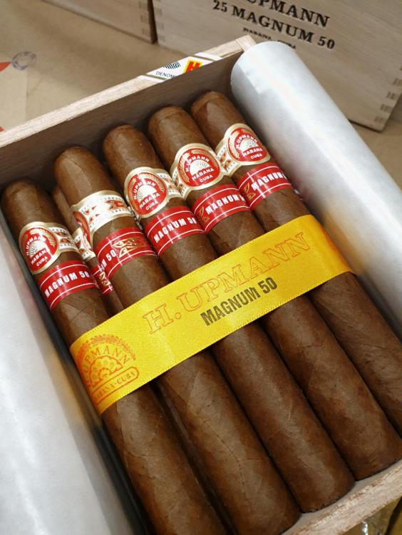 H. Upmann Magnum 50 PSP OCT 19.jpg