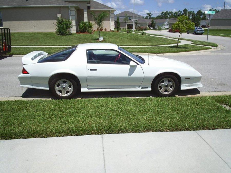 dad__s_old_camaro_by_le_giggles-d5pqa76.jpg.2d3c6370d5200452830b8efc4b6f4ec3.jpg