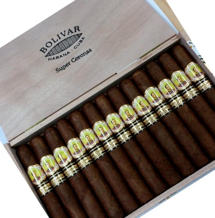 Bolivar Super Corona .jpg