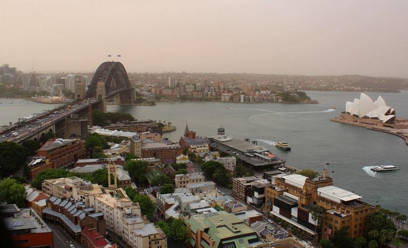 594424737_SydneyHaze20191112_2.JPG.97c6aeb0041e2cd06816612b4d5d2820.JPG