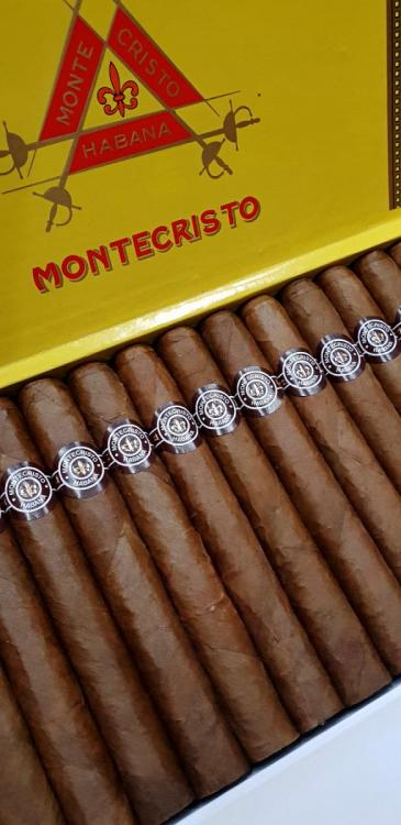 Montecristo Number 4 PSP ABR 19.jpg