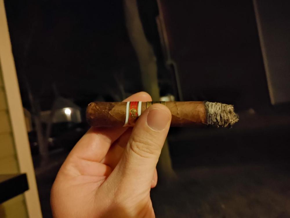 20191225_210436_HDR.thumb.jpg.89ccbca76e5ee9b239172609e9116e56.jpg