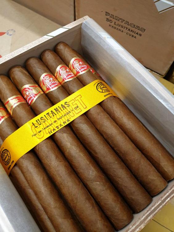 Partagas Lusitania 50 Cabinet PSP OCT 19.jpg