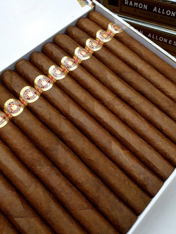 Ramon allones Gigantes PSP JAN 50.jpg