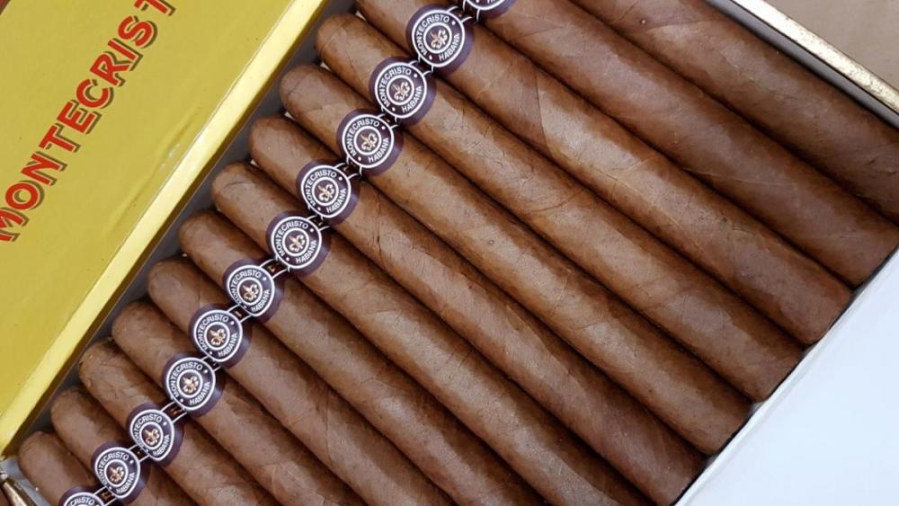 Montecristo Number 3.jpg