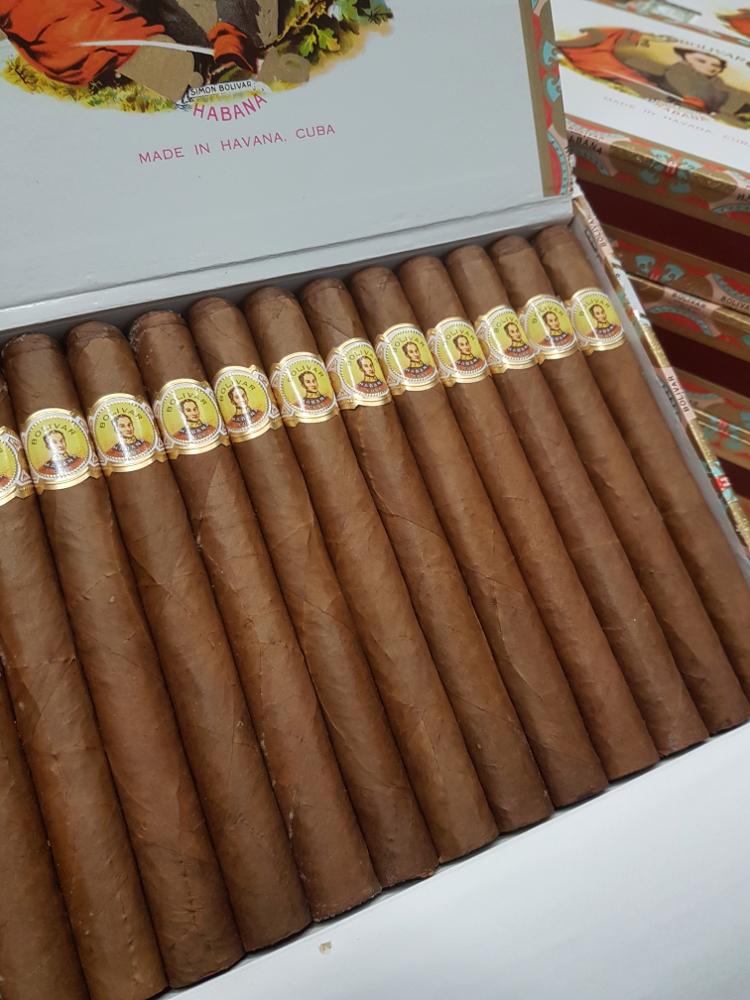 Bolivar Corona Gigantes PE JAN 17.jpg