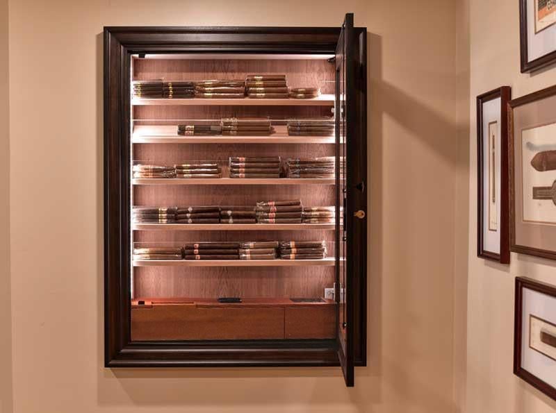 Vigilant-Reliance-Wall-Humidors-cigarmonkeys.com-cigar-humidors-6.jpg.981954471d6874c7973781c598a4970c.jpg