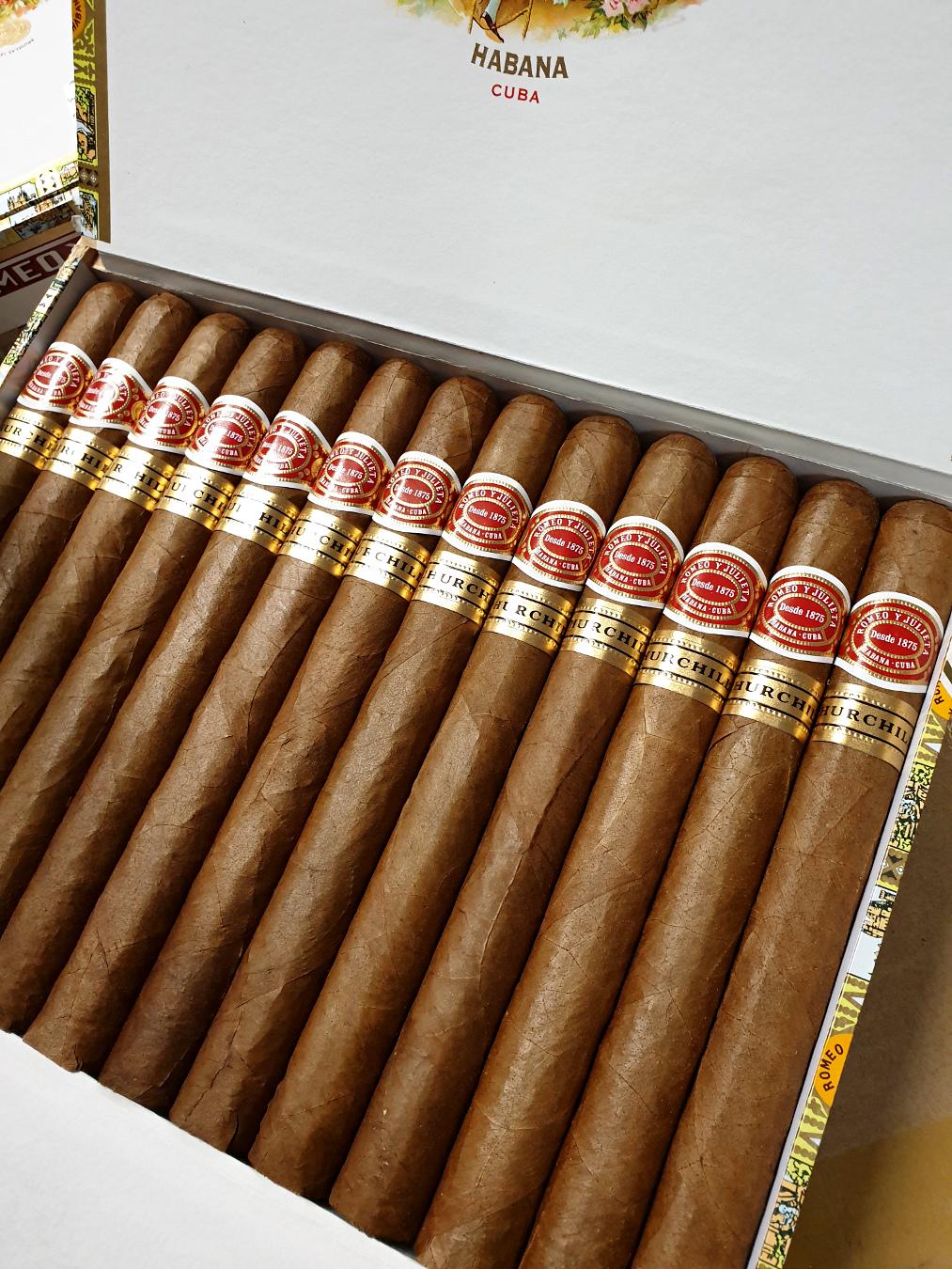 Romeo y Julieta Churchill HQ JUN 20.jpg