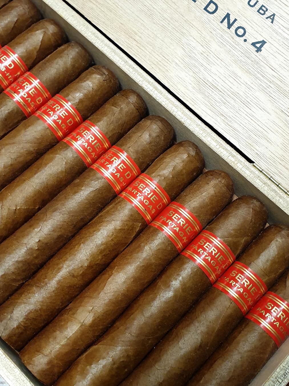 Partagas Serie D Number 4 PSP NOV 20.jpg