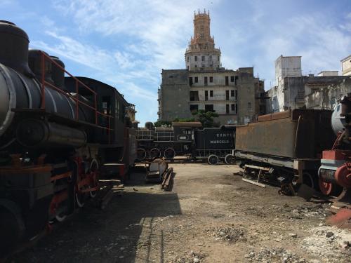 Train_Graveyard.thumb.JPG.85229e9ebf7c6ca254213182fc86b668.JPG