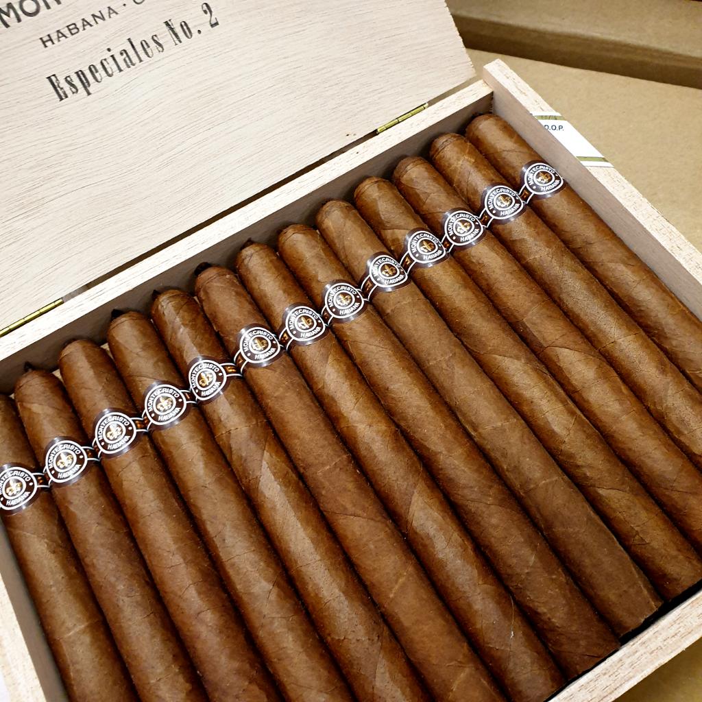 Montecristo Especiales Number 2 PSP ABR 21.jpg