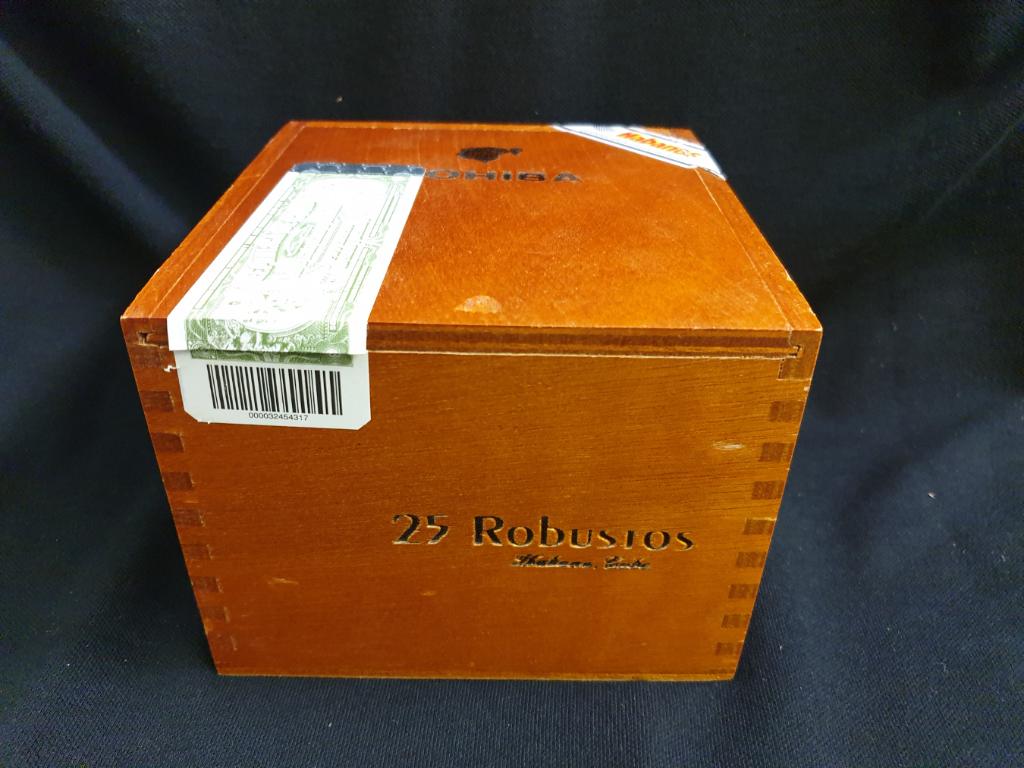 Cohiba Robusto C.jpg