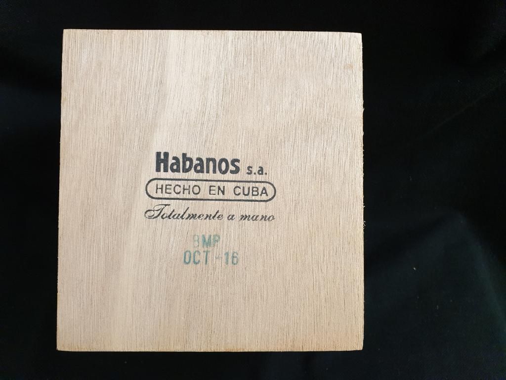 Cohiba Robusto D.jpg