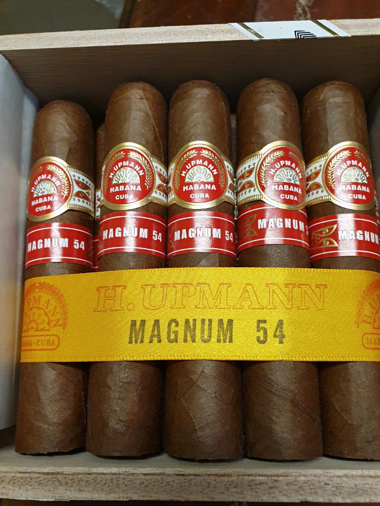 H. Upmann Magnum 54 PSP OCT 21.jpg