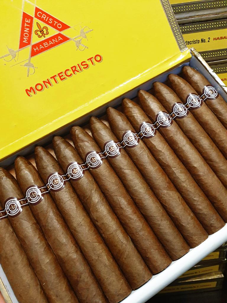 Montecristo Number 2 PSP OCT 21 (2).jpg