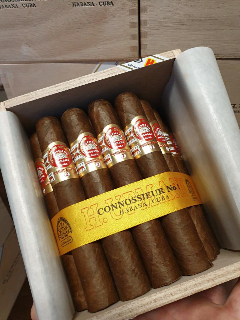 H. Upmann Connoisseur Number 2 PSP DEC 21.jpg