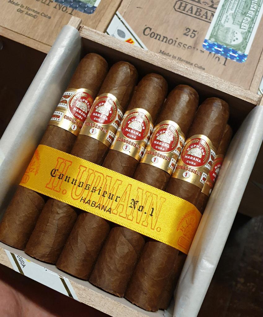 H. Upmann Connoisseur Number 1 HQ JAN 22.jpg