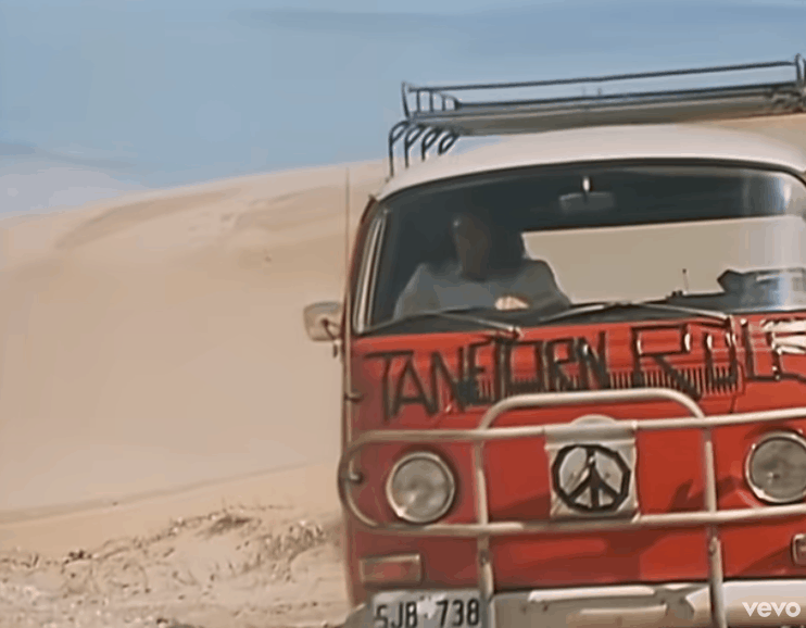 colin_hay_kombi.gif.1f54fb9afa3381601add304f8359fda5.gif