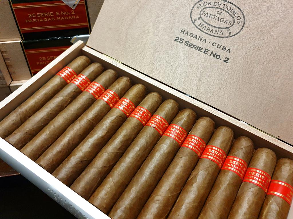 Partagas Serie E 2 PSP JUN 20.jpg