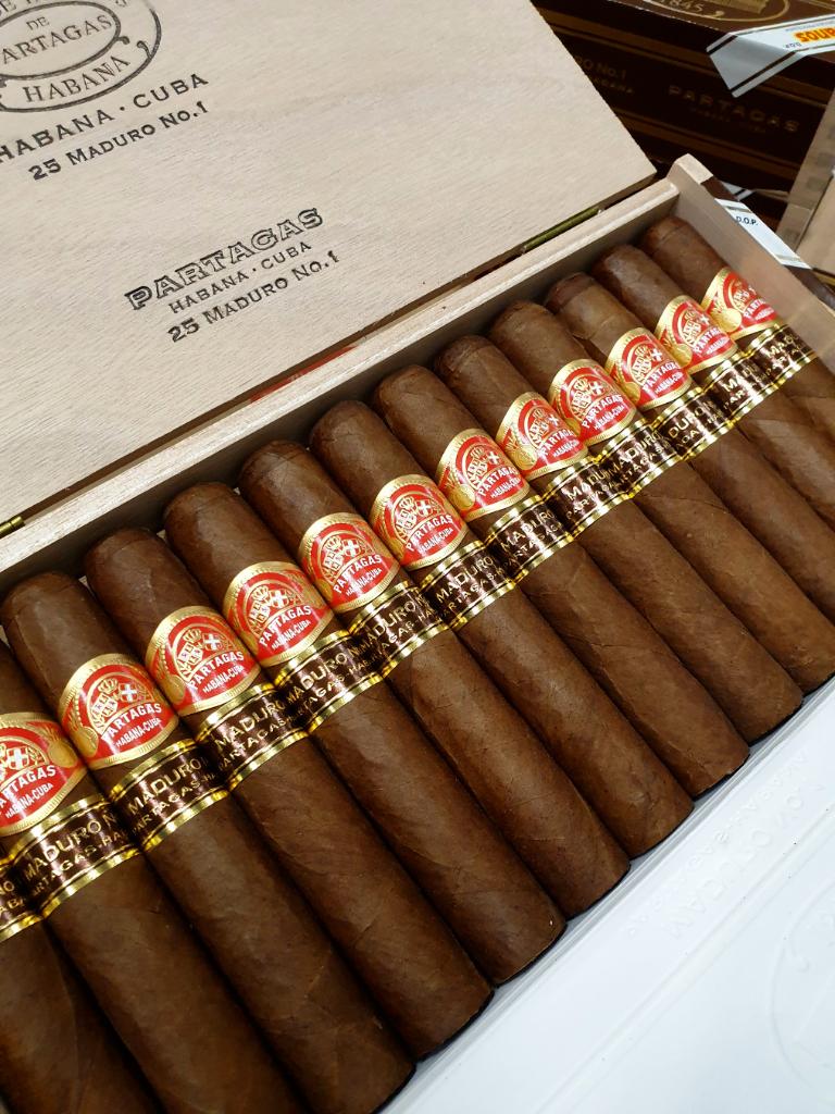 Partagas Maduro Numbr 1 HQ JUL 19.jpg