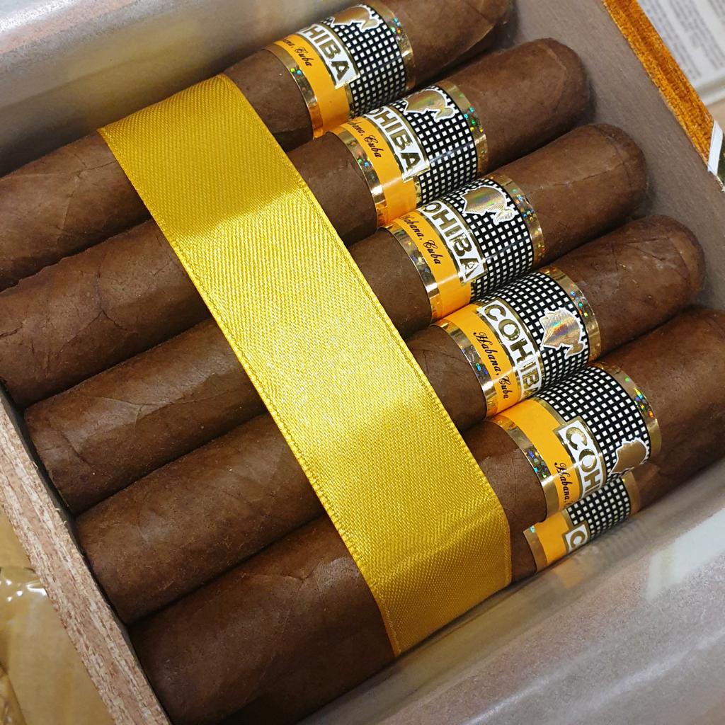 Cohiba Robusto  AGO  21.jpg