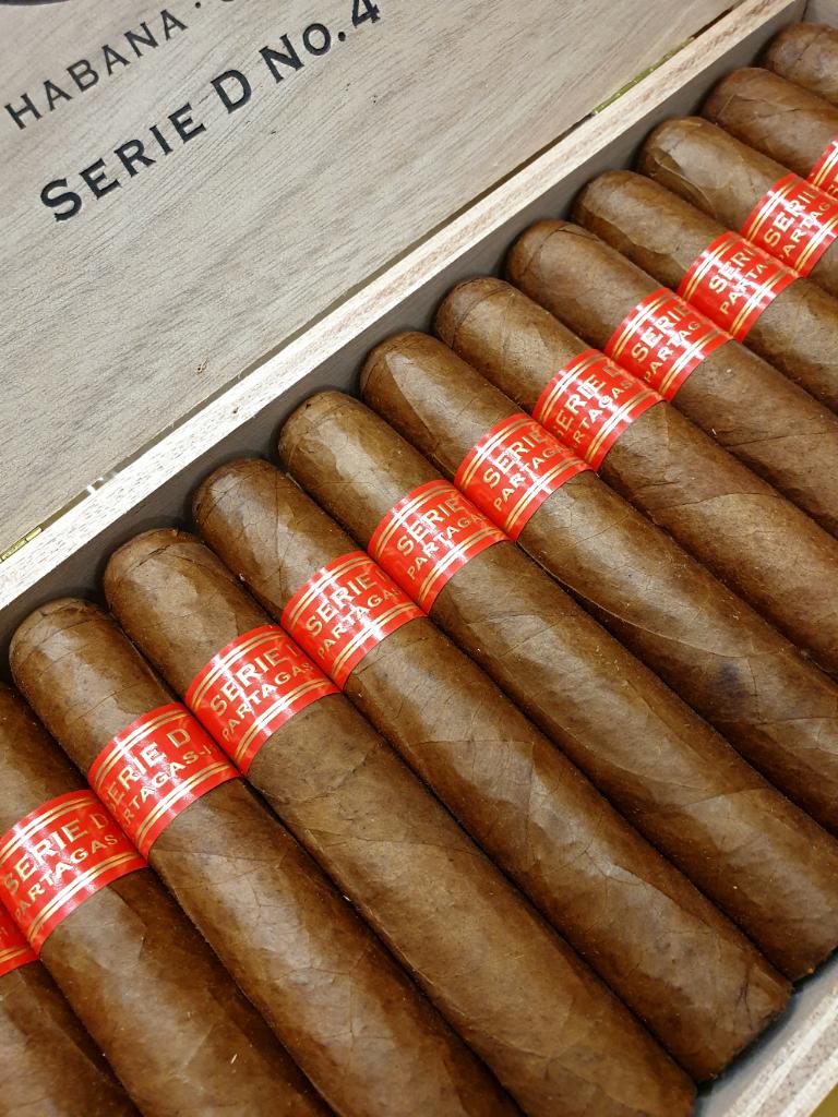 Partagas Serie D Number 4 PSP NOV 19.jpg