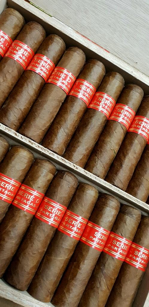 Partagas Serie D Number 6 SEP 21.jpg