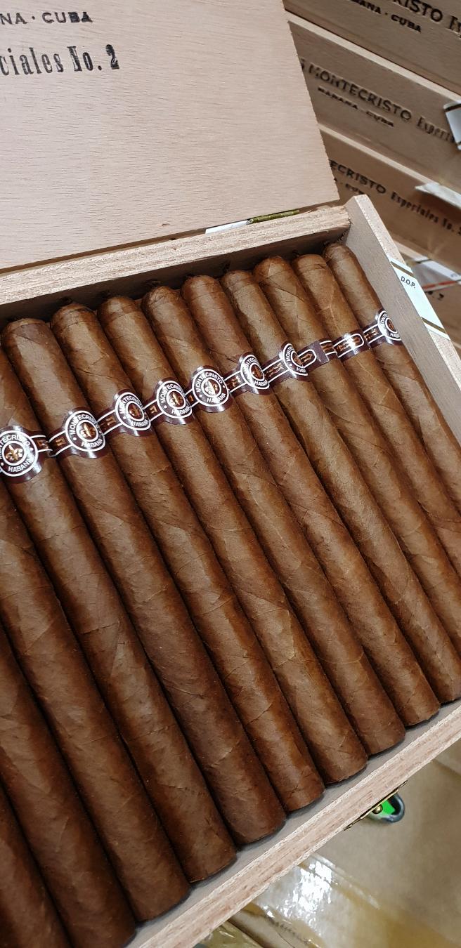 Montecristo Especial Number 2 PSP.jpg