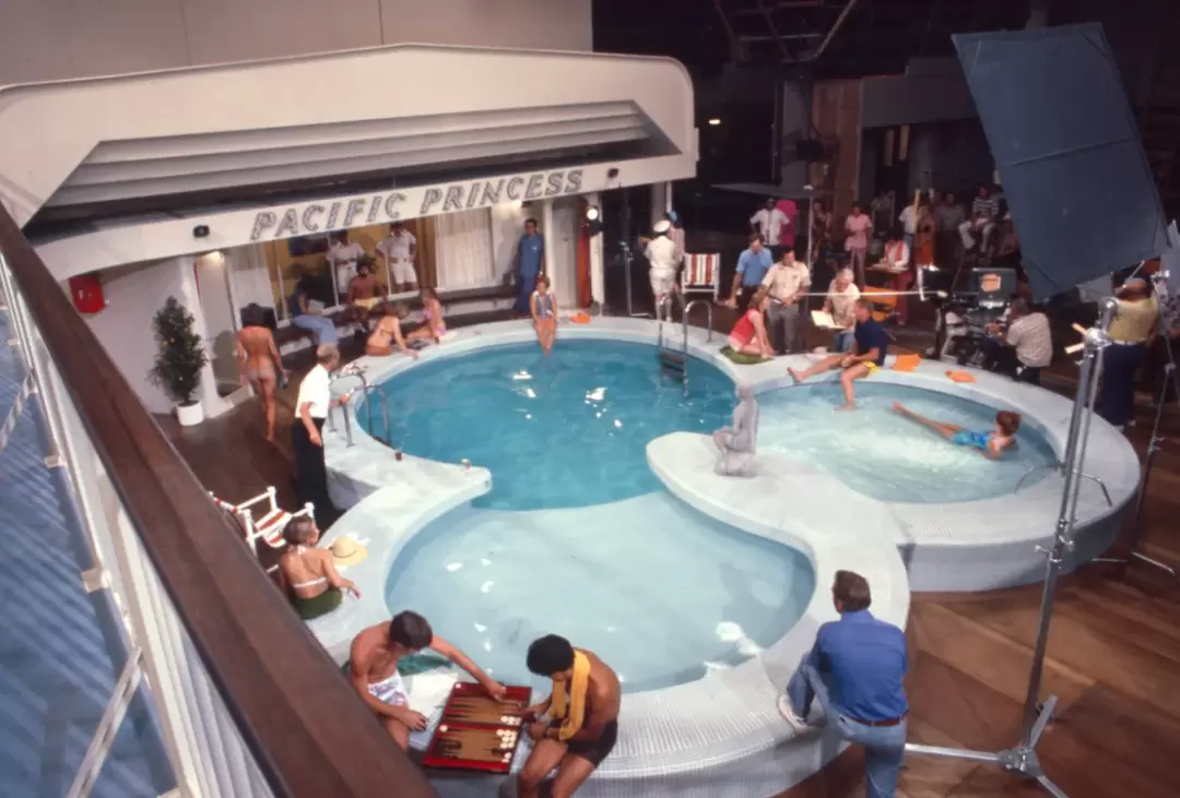 220520034303-15-how-a-tv-show-transformed-the-cruise-industry.webp.8b5e6fe58c0e80d43beff3344c61c361.webp