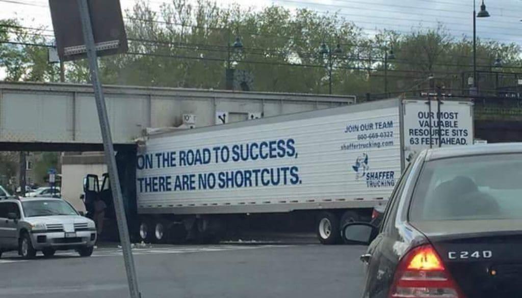 truck-fail-1024x585.jpg.49798996523edd726a7b80c36f364831.jpg