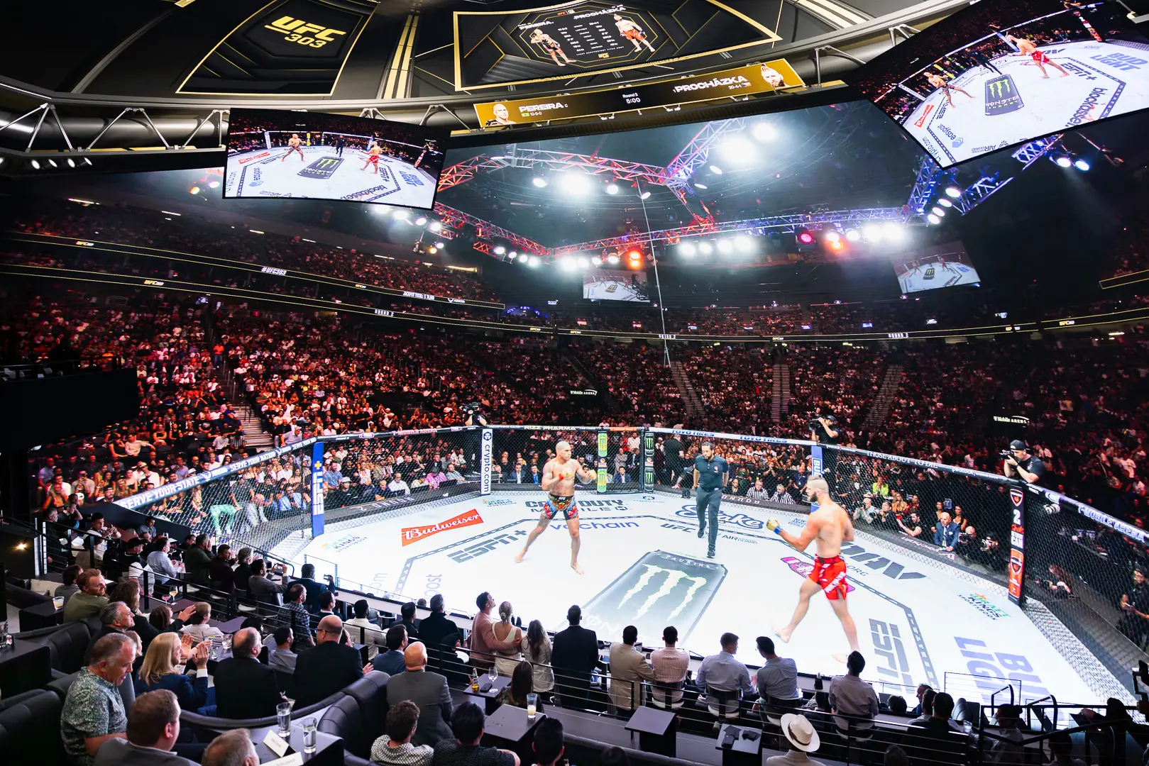 cosm-venue-the-dome.webp.4e6f0422b37404ceb9741e2981702633.webp