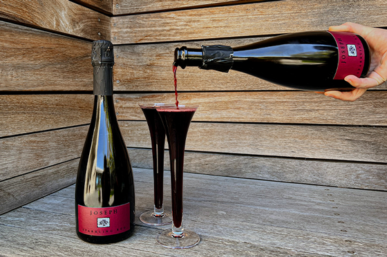 sparklingredwoodpour.png.6488442670f1336f887f780e7eec4e98.png